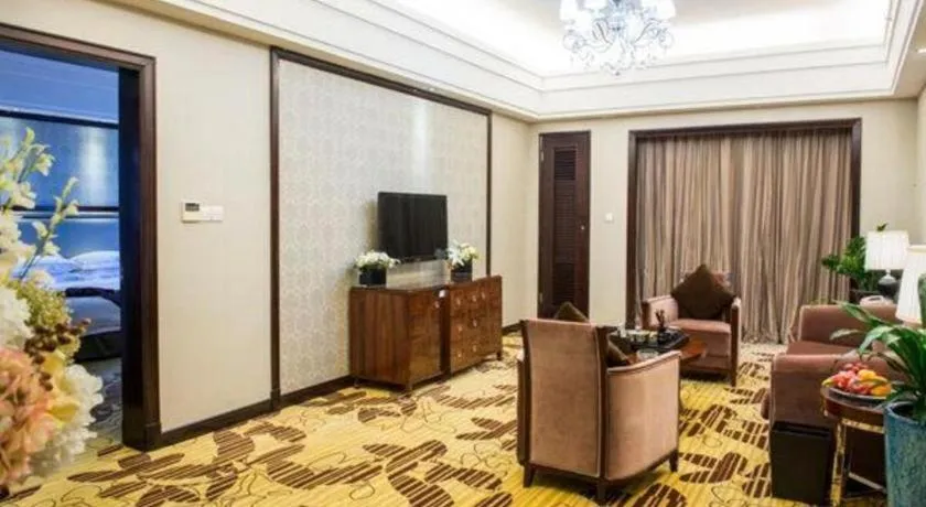 Country Garden Phoenix Hotel Maoming