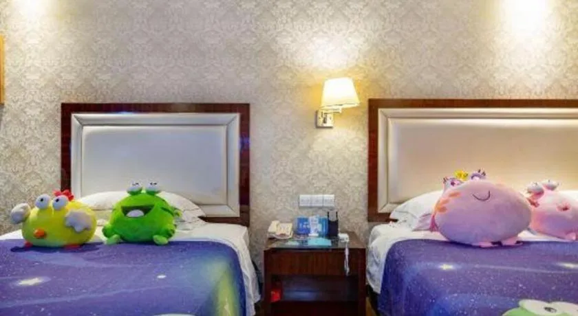 Bed in Country Garden Phoenix Hotel Maoming