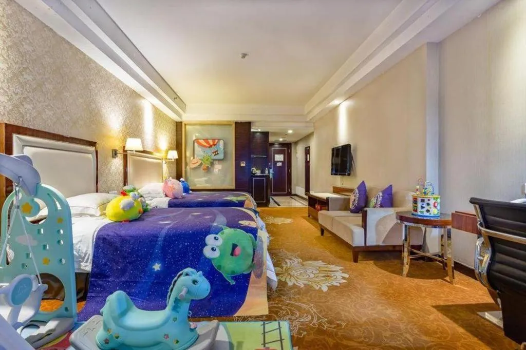 Bed in Country Garden Phoenix Hotel Maoming