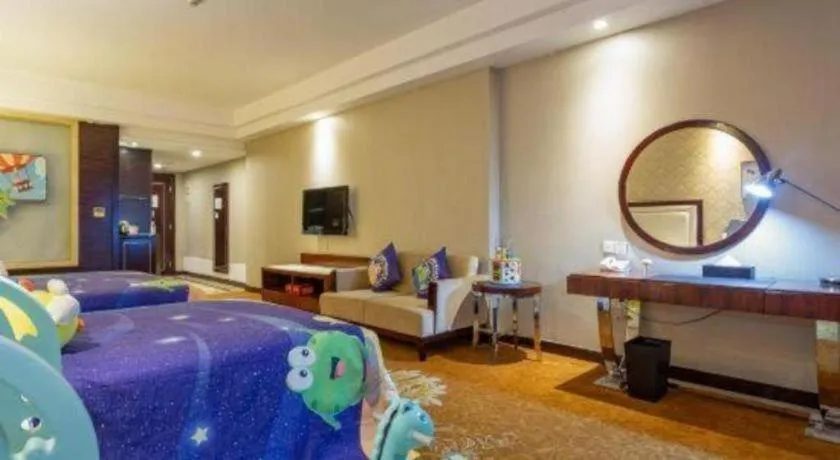 Bed in Country Garden Phoenix Hotel Maoming