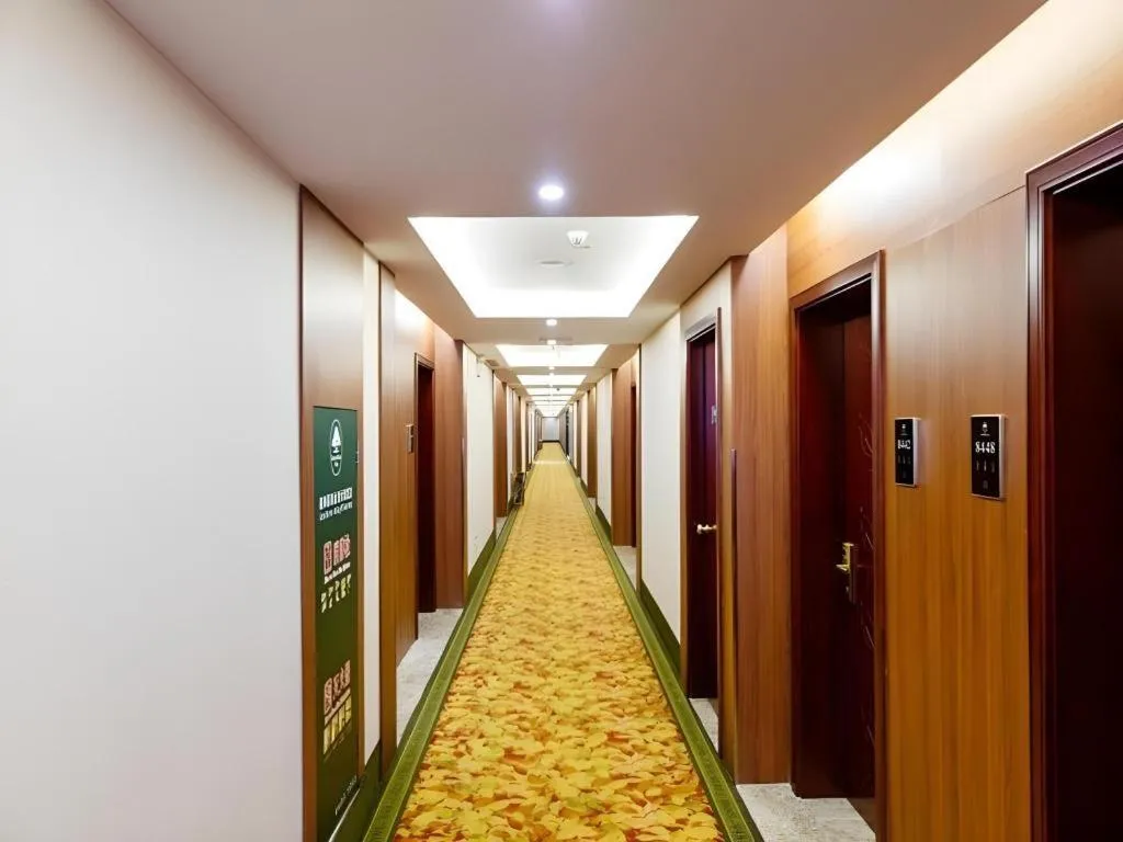 GreenTree Inn Jiangsu Zhangjiagang Jingang Town Darunfa Express Hotel