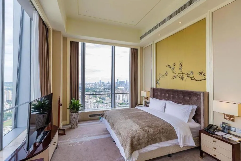 Bed in Ming Du Lakeside Hotel Nanning