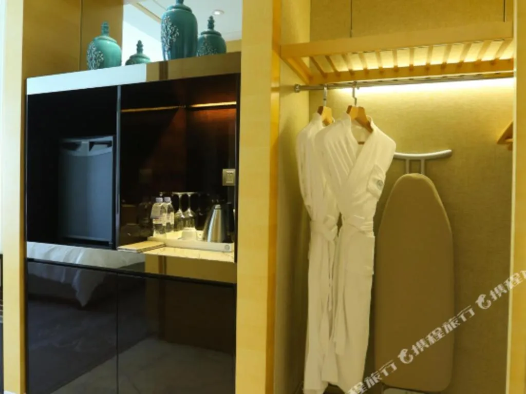 Ming Du Lakeside Hotel Nanning