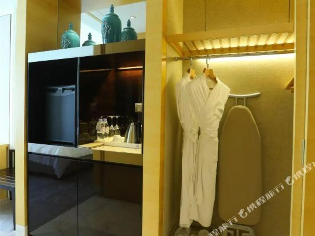 Ming Du Lakeside Hotel Nanning