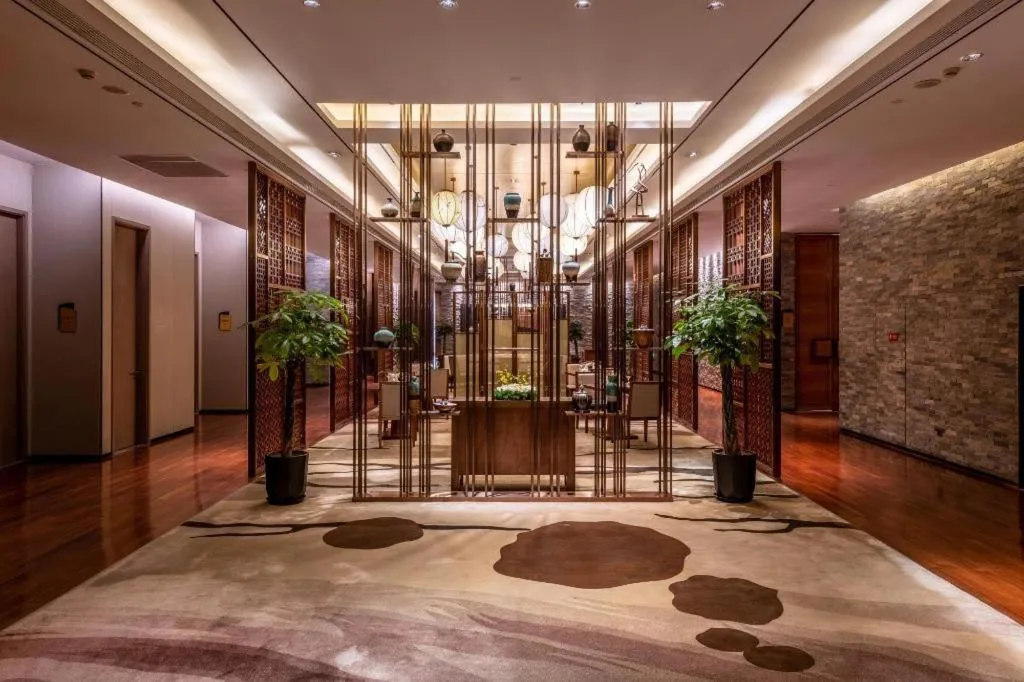 Yancheng Golden Eagle Fashion Hotel