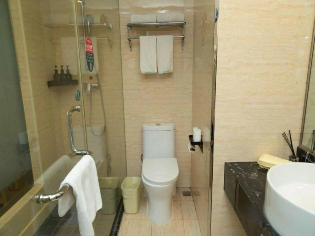 GreenTree Inn Jiansu Nantong Tongzhouwan Huanghe Road Business Hotel