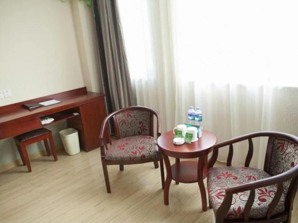 GreenTree Inn Jiansu Nantong Tongzhouwan Huanghe Road Business Hotel