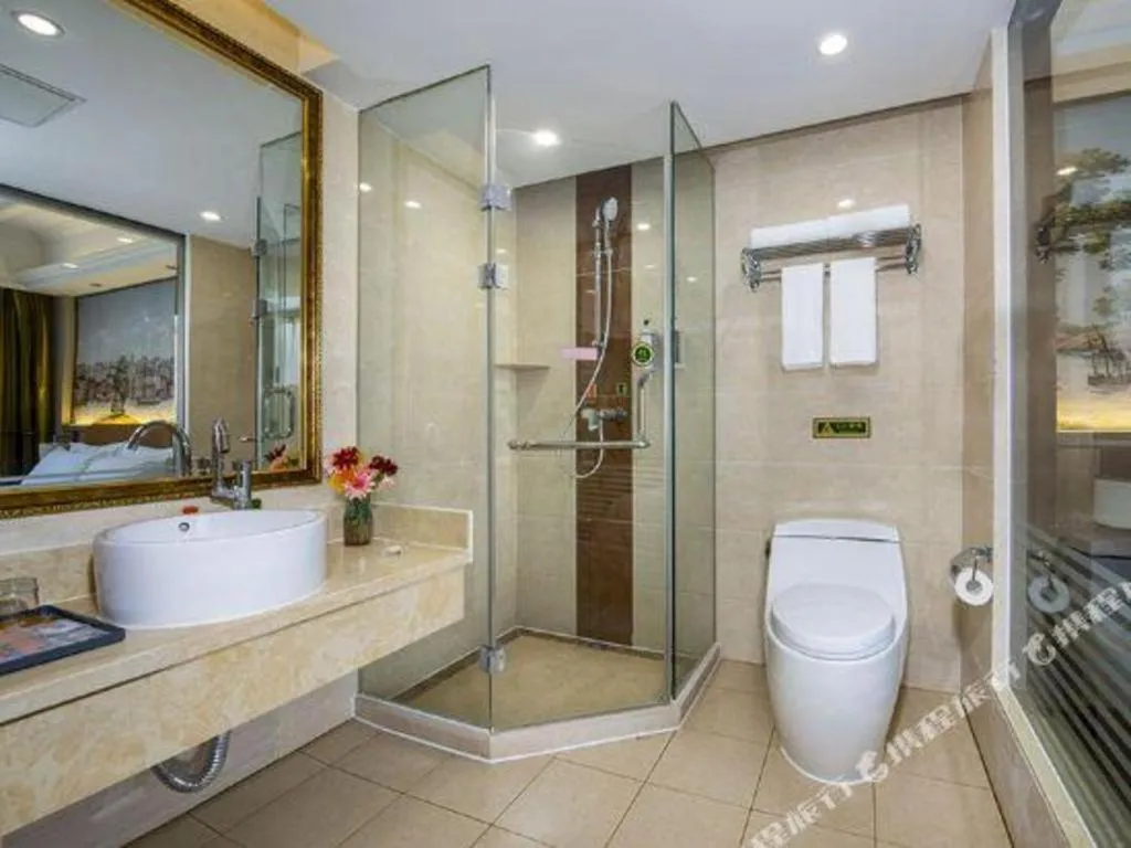 Vienna Hotel Tianjin Huaming