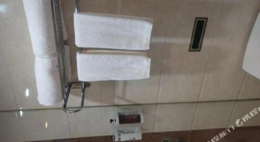 Vienna Hotel Tianjin Huaming