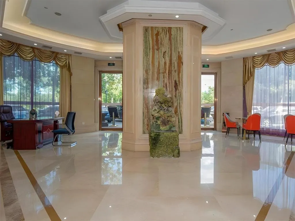 Vienna Hotel Tianjin Huaming