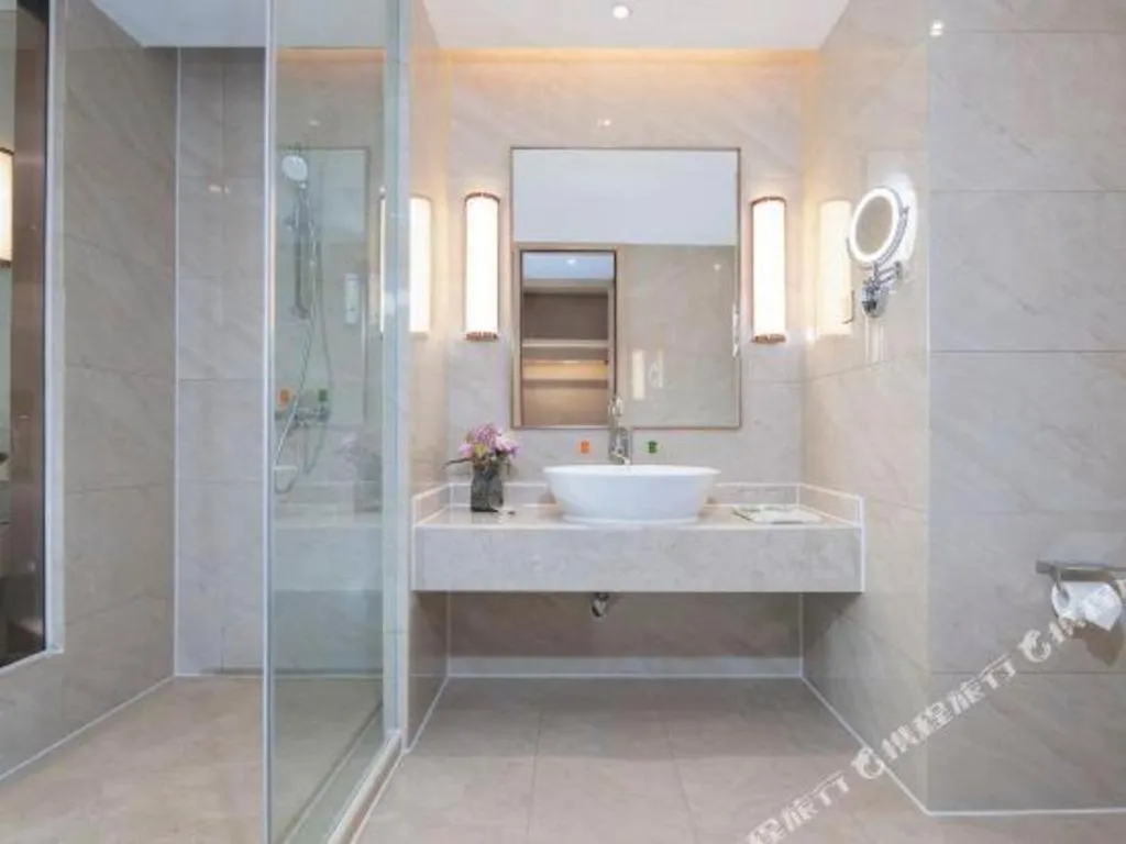 Vienna Hotel Tianjin Huaming