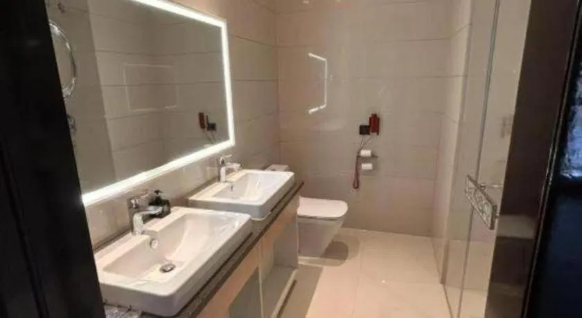 Harbin Ju Jian Hotel