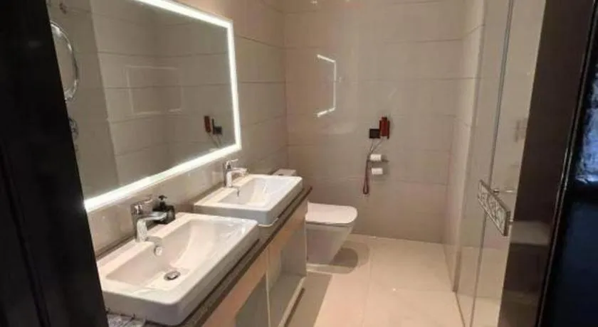 Harbin Ju Jian Hotel