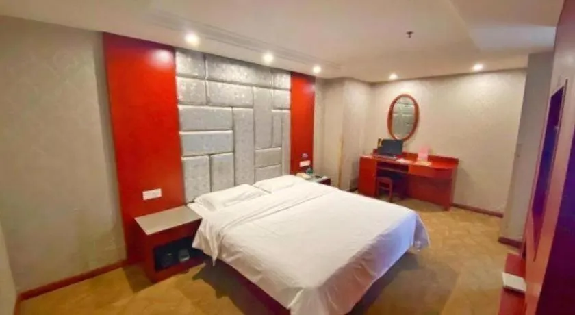 Bed in GreenTree Inn Ganzhou Sankang Temple DaRunFa Express Hotel