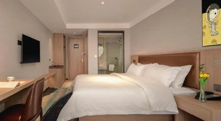 Bed in GreenTree Inn Ganzhou Sankang Temple DaRunFa Express Hotel