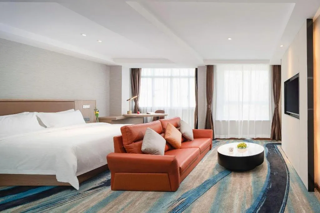 Bed in GreenTree Inn Ganzhou Sankang Temple DaRunFa Express Hotel