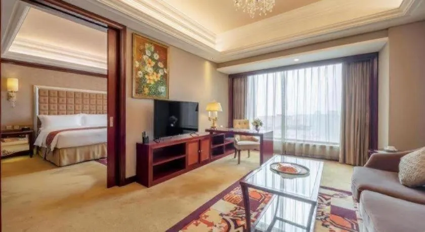 Bed in Shenyang Royal Wan Xin Hotel