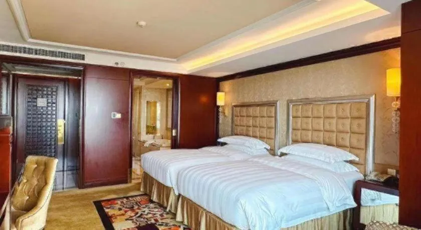 Bed in Shenyang Royal Wan Xin Hotel
