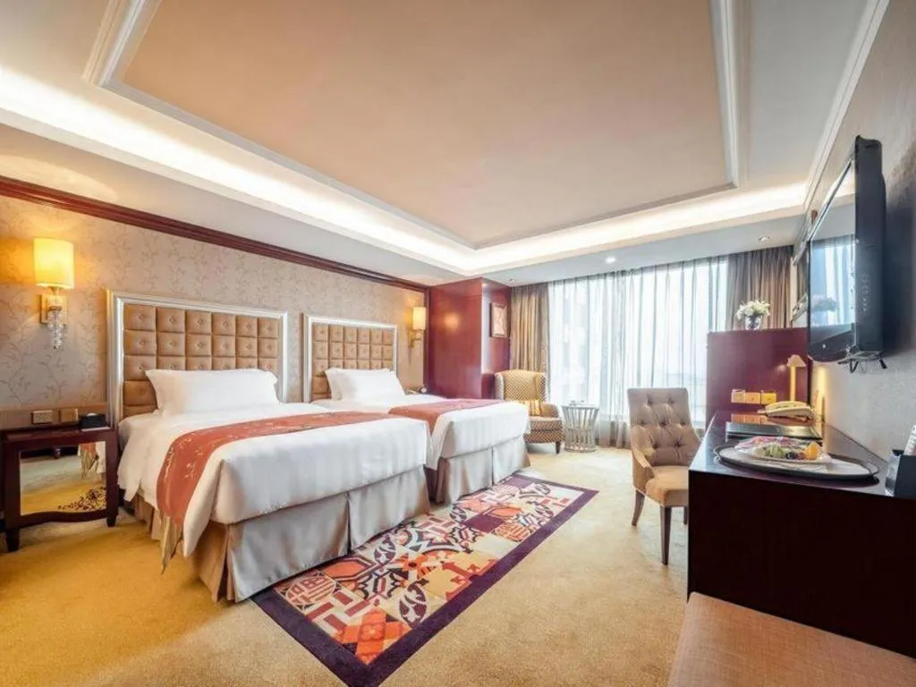 Bed in Shenyang Royal Wan Xin Hotel