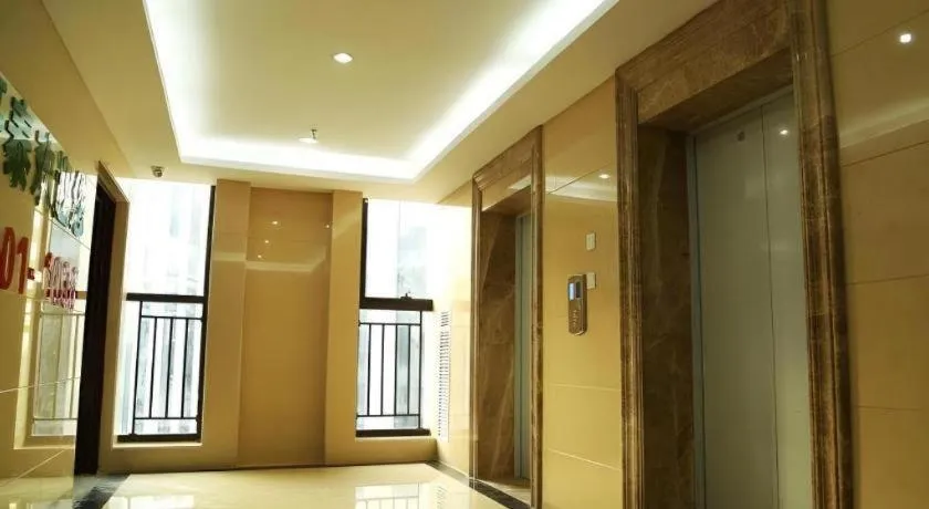 GreenTree Inn Suzhou Railway Station North Square Haobainian Wedding Dress City Express Hotel