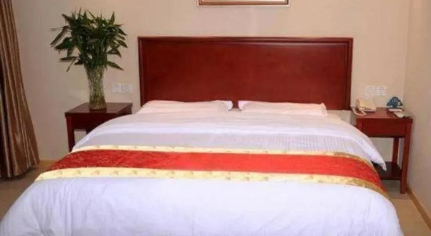 Bed in GreenTree Inn Beijing Tonzhou Maju Bridge No.2 Express Hotel