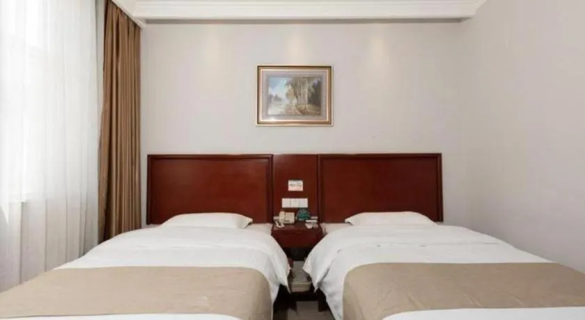 Bed in GreenTree Inn Beijing Tonzhou Maju Bridge No.2 Express Hotel