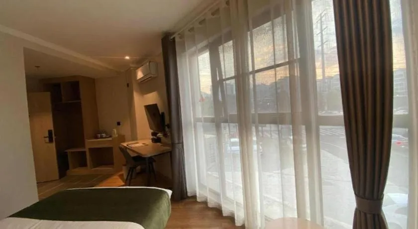 Bed in GreenTree Inn Xuzhou High Speed Railway Station Express Hotel