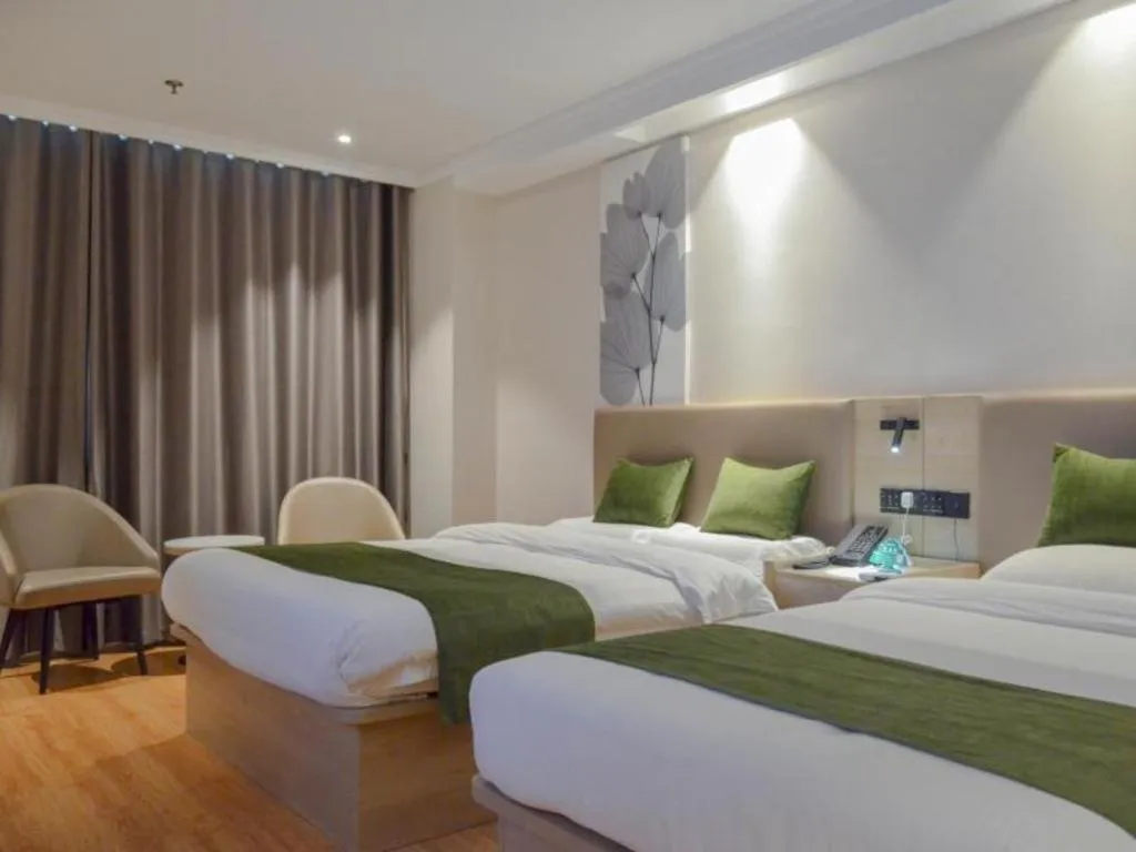 Bed in GreenTree Inn Xuzhou High Speed Railway Station Express Hotel