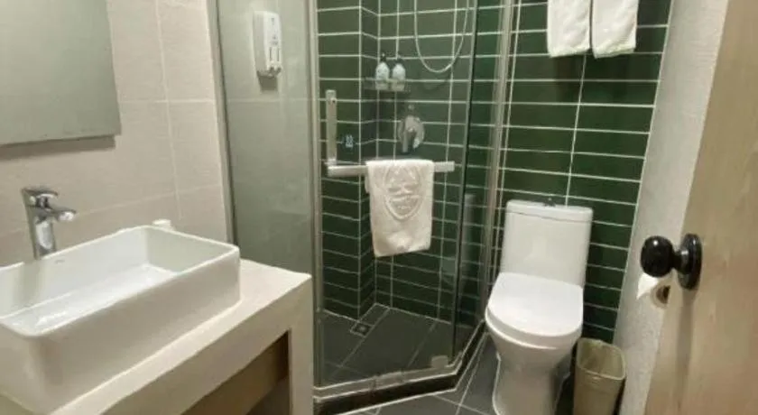 GreenTree Inn Xuzhou High Speed Railway Station Express Hotel