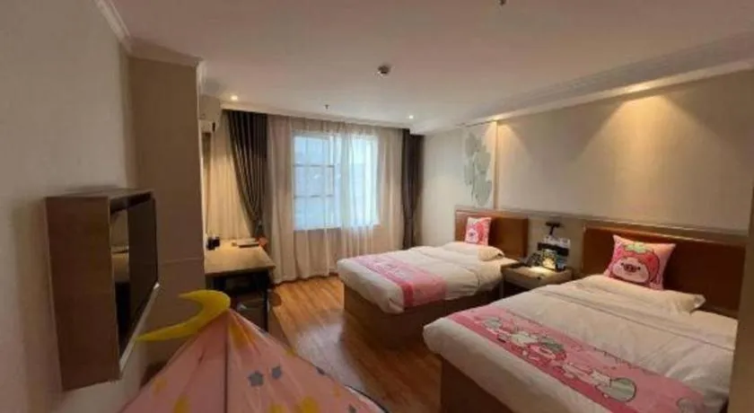 Bed in GreenTree Inn Xuzhou High Speed Railway Station Express Hotel