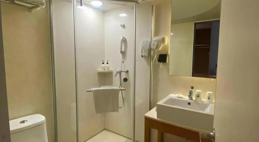 GreenTree Inn Xuzhou High Speed Railway Station Express Hotel