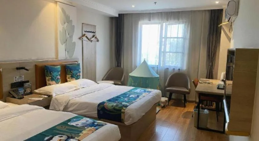 Bed in GreenTree Inn Xuzhou High Speed Railway Station Express Hotel