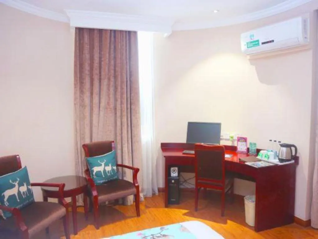 GreenTree Inn Jiangsu Wuxi Xishan DongTing Erquan East Road XinGuang Newly Estate Express Hotel