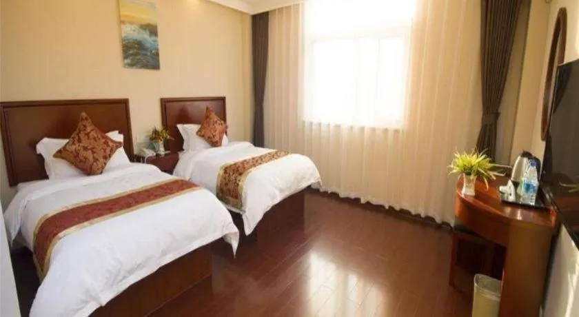 Bed in GreenTree Inn Nanjing Software Valley DaDingFang Express Hotel