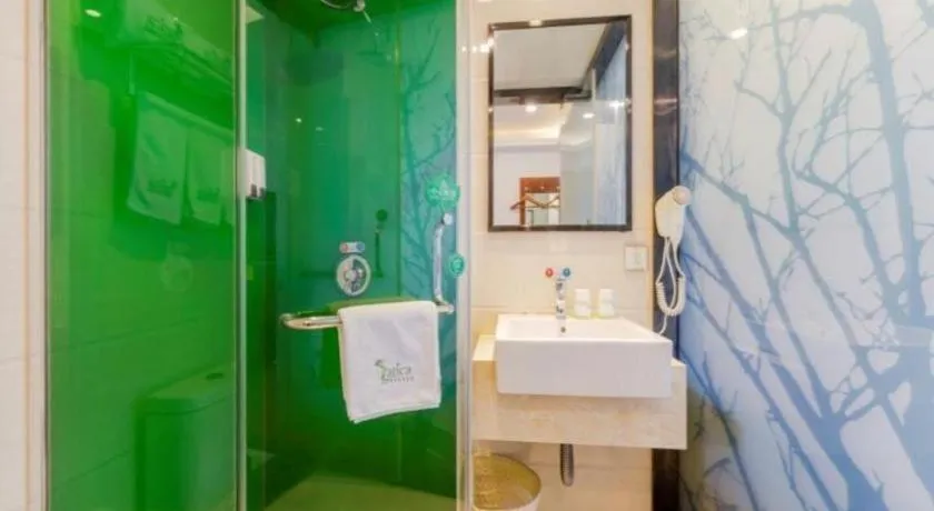 Vatica ShangHai Pudong Airport Disney Huaxia(E) Road Metro Station Hotel .