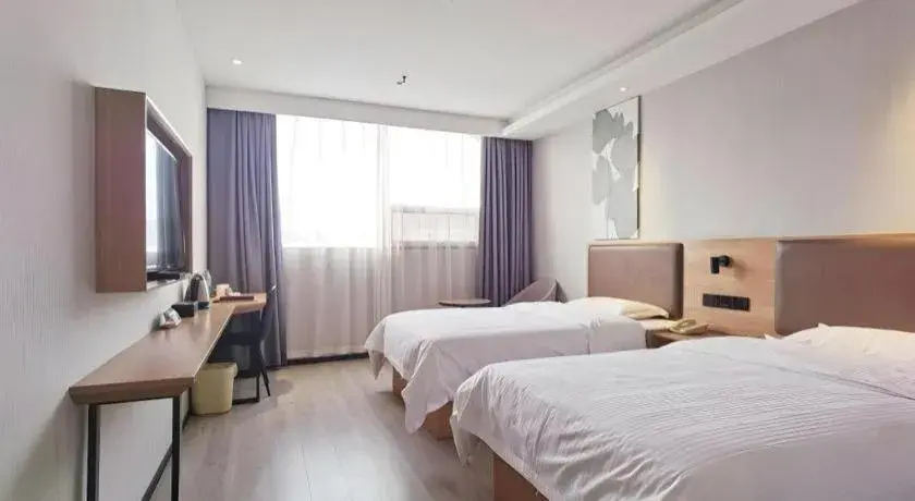 Bed in GreenTree Inn Nanjing Dachang Getang Metro Station Express Hotel Bed in GreenTree Inn Nanjing Dachang Getang Metro Station Express Hotel