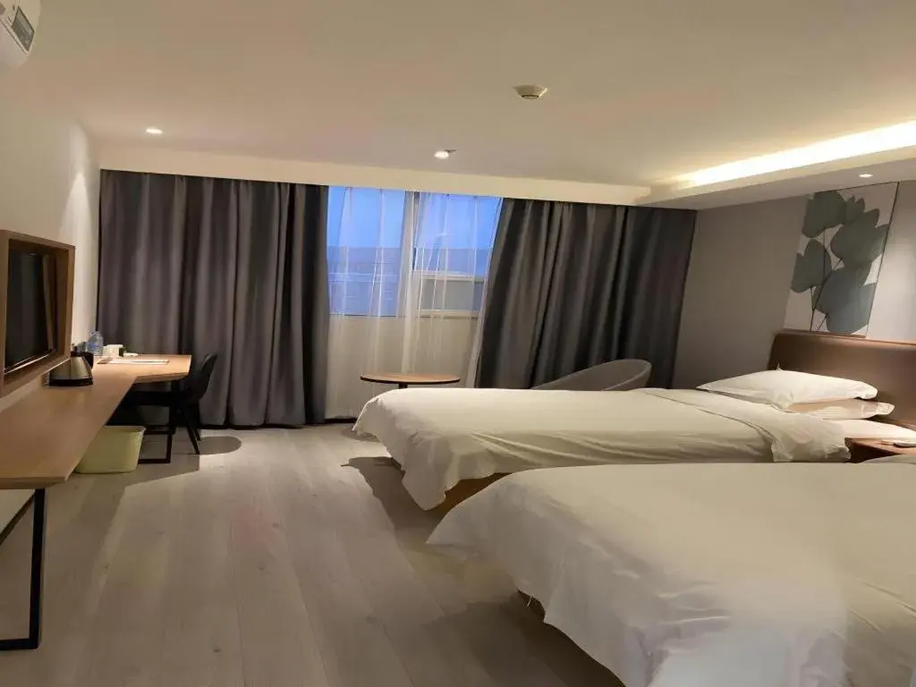 Bed in GreenTree Inn Nanjing Dachang Getang Metro Station Express Hotel Bed in GreenTree Inn Nanjing Dachang Getang Metro Station Express Hotel