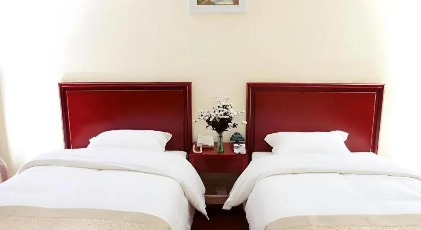 Bed in GreenTree Inn Nanjing Dachang Getang Metro Station Express Hotel