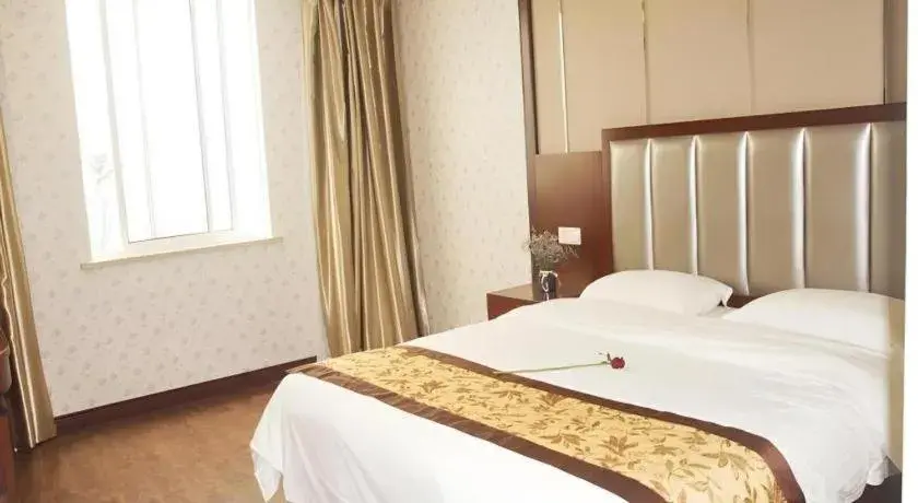 Bed in GreenTree Inn JiangSu Wuxi Jiangyin City QinGYAng Town Fuqian Road Express Hotel Bed in GreenTree Inn JiangSu Wuxi Jiangyin City QinGYAng Town Fuqian Road Express Hotel