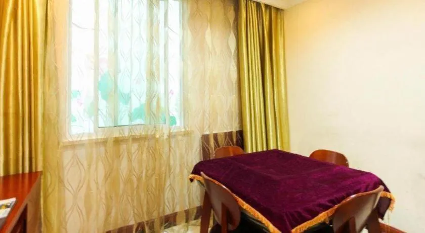 GreenTree Inn JiangSu Wuxi Jiangyin City QinGYAng Town Fuqian Road Express Hotel