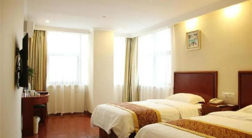 Bed in GreenTree Inn Hefei Feidong Guiwang Road Luzhou Medical School Business Hotel