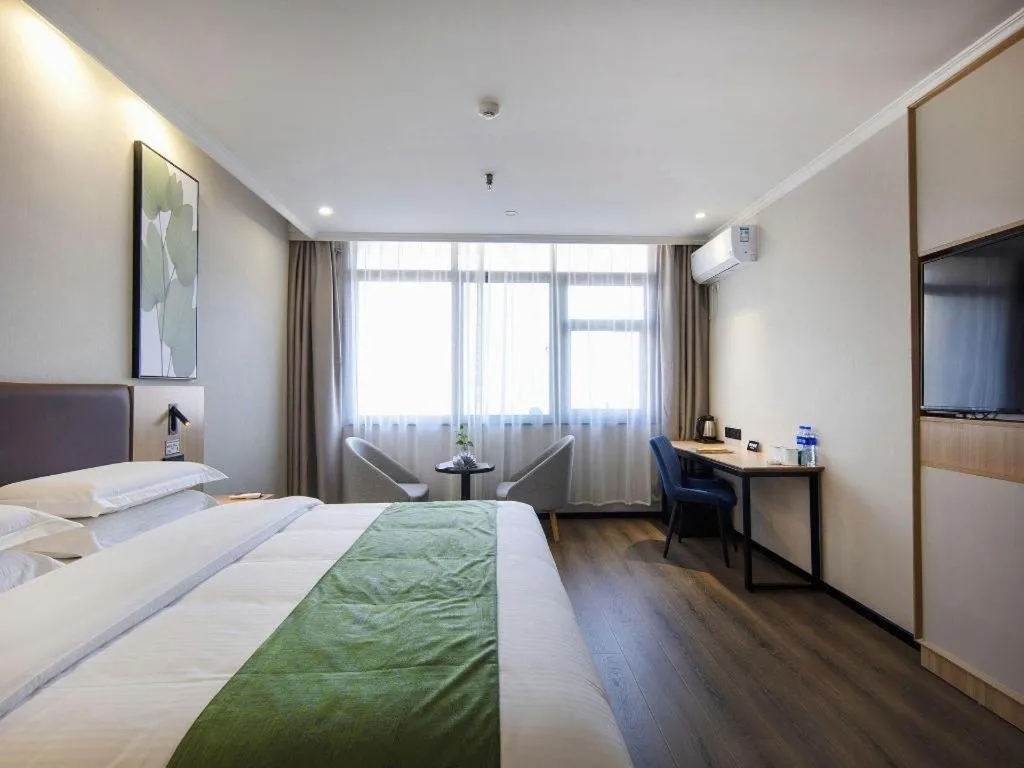 Bed in GreenTree Inn Hefei Feidong Guiwang Road Luzhou Medical School Business Hotel