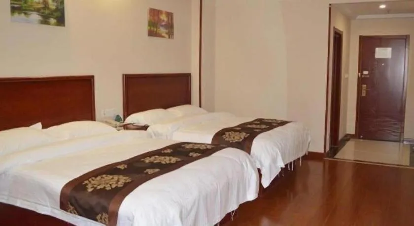 Bed in GreenTree Inn Hefei Feidong Guiwang Road Luzhou Medical School Business Hotel