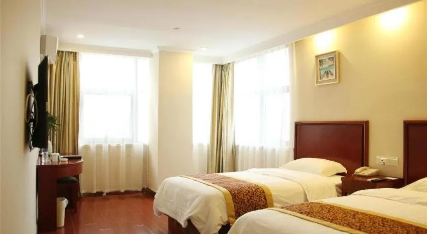 Bed in GreenTree Inn Hefei Feidong Guiwang Road Luzhou Medical School Business Hotel
