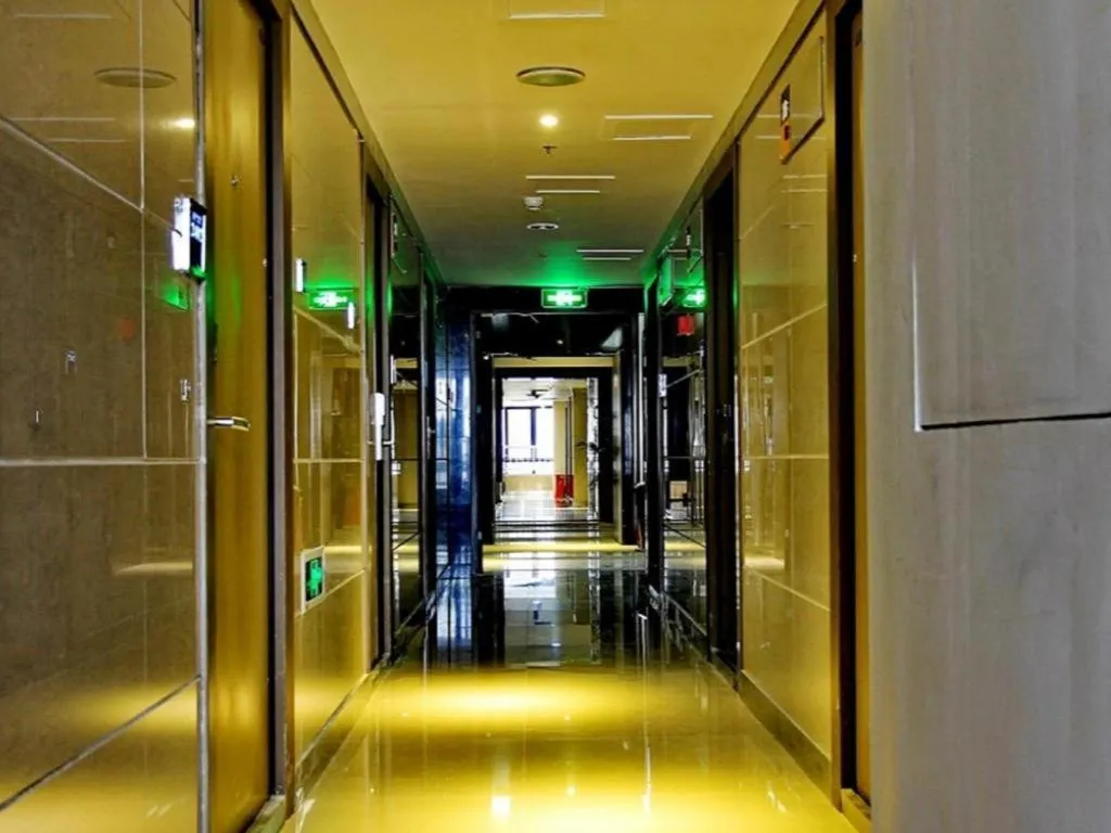 Jiuwu Hotel Chongqing