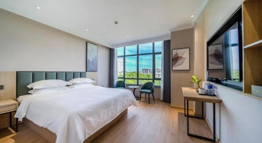 Bed in GreenTree Inn Chizhou Pingtian Lake Qingfeng Avenue Business Hotel