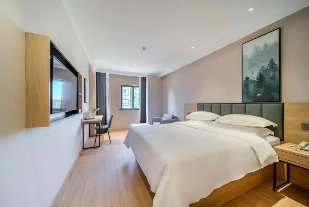 Bed in GreenTree Inn Chizhou Pingtian Lake Qingfeng Avenue Business Hotel