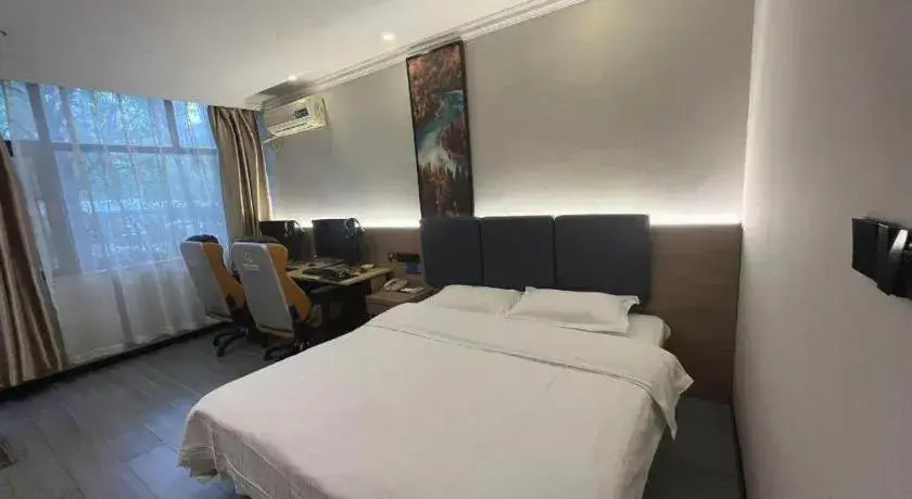 Bed in GreenTree Inn Shanghai MinHang ZhuanQiao Subway Station East ZhuanXing Road Shell Hotel Bed in GreenTree Inn Shanghai MinHang ZhuanQiao Subway Station East ZhuanXing Road Shell Hotel