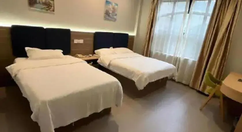 Bed in GreenTree Inn Shanghai MinHang ZhuanQiao Subway Station East ZhuanXing Road Shell Hotel Bed in GreenTree Inn Shanghai MinHang ZhuanQiao Subway Station East ZhuanXing Road Shell Hotel