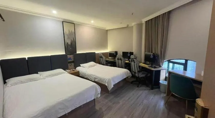 Bed in GreenTree Inn Shanghai MinHang ZhuanQiao Subway Station East ZhuanXing Road Shell Hotel